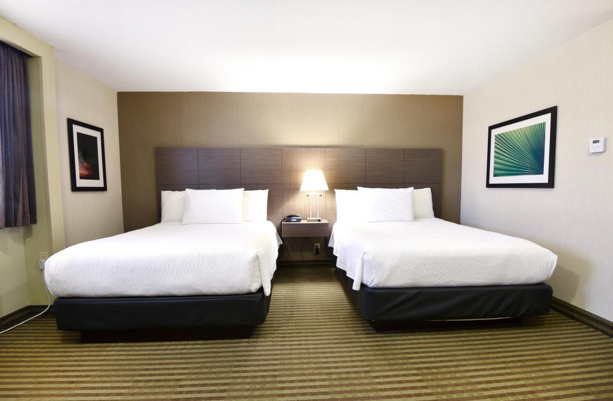 Hotel Victoria And Convention Center 3*